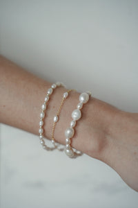 Moon Tide Pearl Bracelet