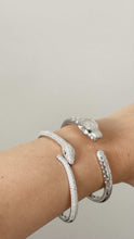 Load image into Gallery viewer, Silvaris Panther Bangle